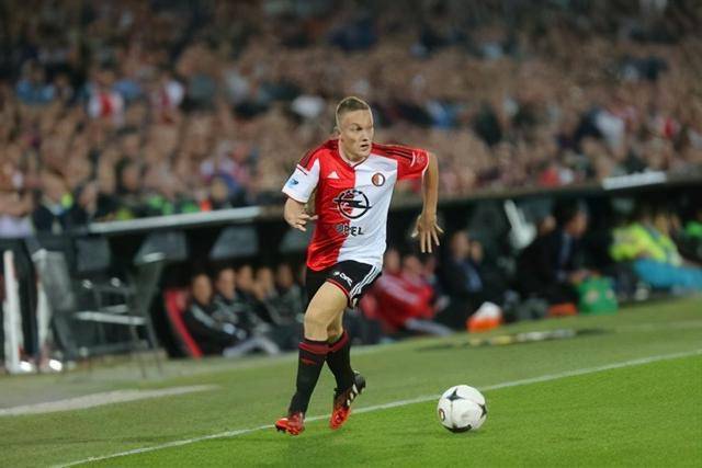 亚历山大40分雷霆擒狼12连胜 灰熊送太阳3连败